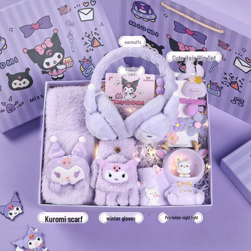 Set cadou de iarnă Kuromi: Eșarfe și Accesorii pentru Fete (Vârste 10-12)