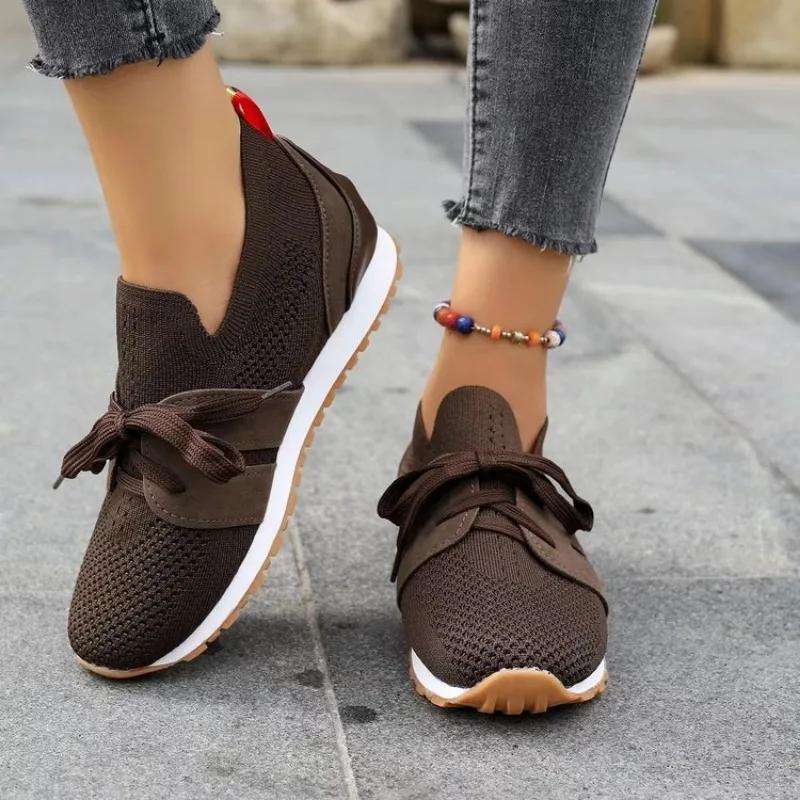 Lightweight Solid Color Running Shoes for Women New Style Comfortable Casual Thick-soled Breathable Lace-up Vulcanized Shoes