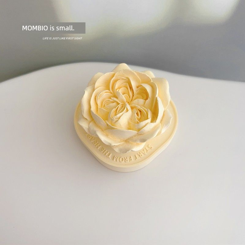 

Car center console ornaments Austin Rose Car Aromatherapy car interior ornaments fragrance expansion gypsum light fragrance new car gift Goose yellow(Free Diffuser Stone Essential Oil)