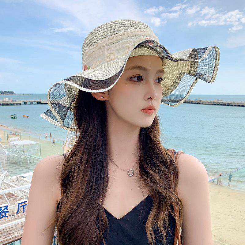 Summer New Hat Women's Streamer Breathable Straw Hat Travel Travel Sunscreen Sun Hat Big Edge Sun Hat Tide
