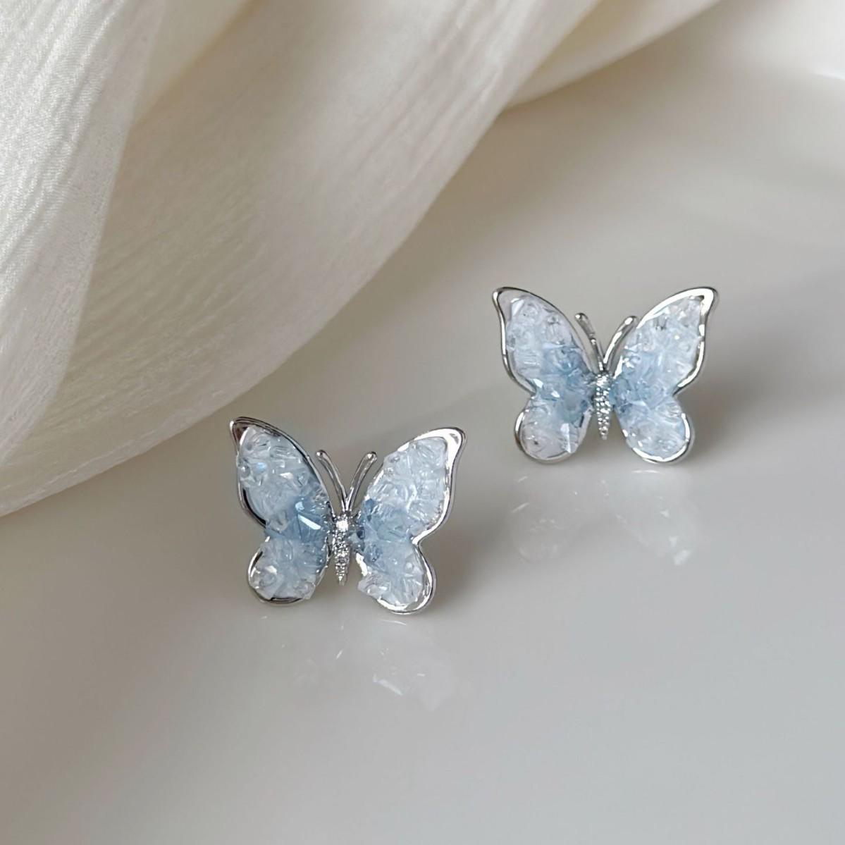 Elegant High-End Blue Crystal Butterfly Stud Earrings