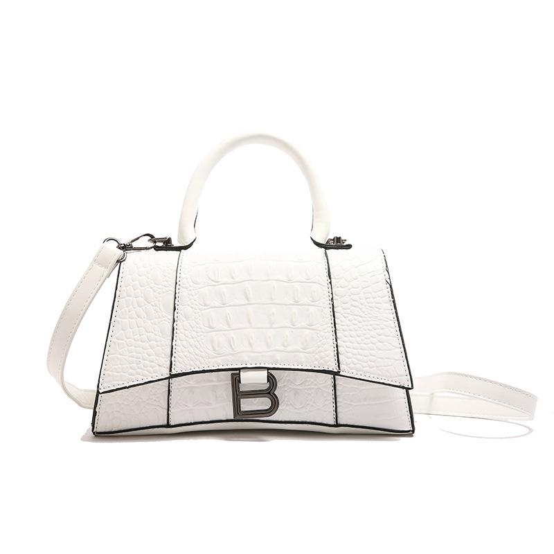 Mini Fashionable Square Handbag Women s Handbag Shoulder Crossbody Bag Korean Style Small Fragrance Style PU Material грязно-белый 3560₽