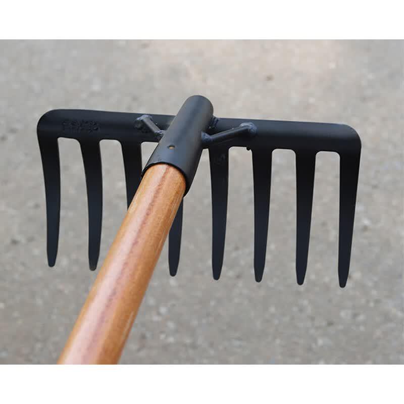 Long-Toothed Garden Rake