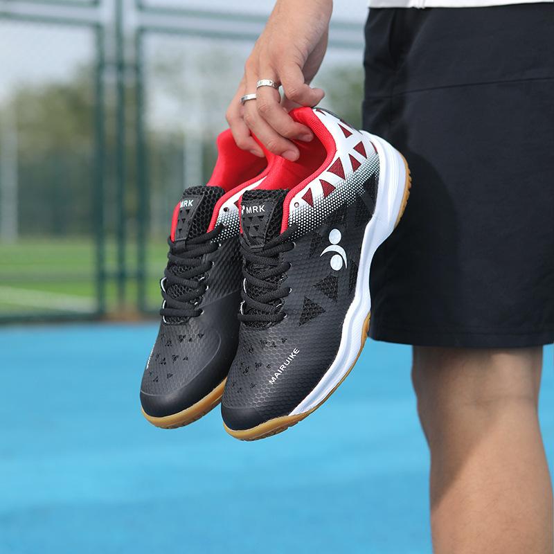 Badminton Shoes Men and Women Couples Sports Outdoor Training Shoes Tennis Shoes Wear-resistant Lightweight Shock-absorbing Training Volleyball Shoes