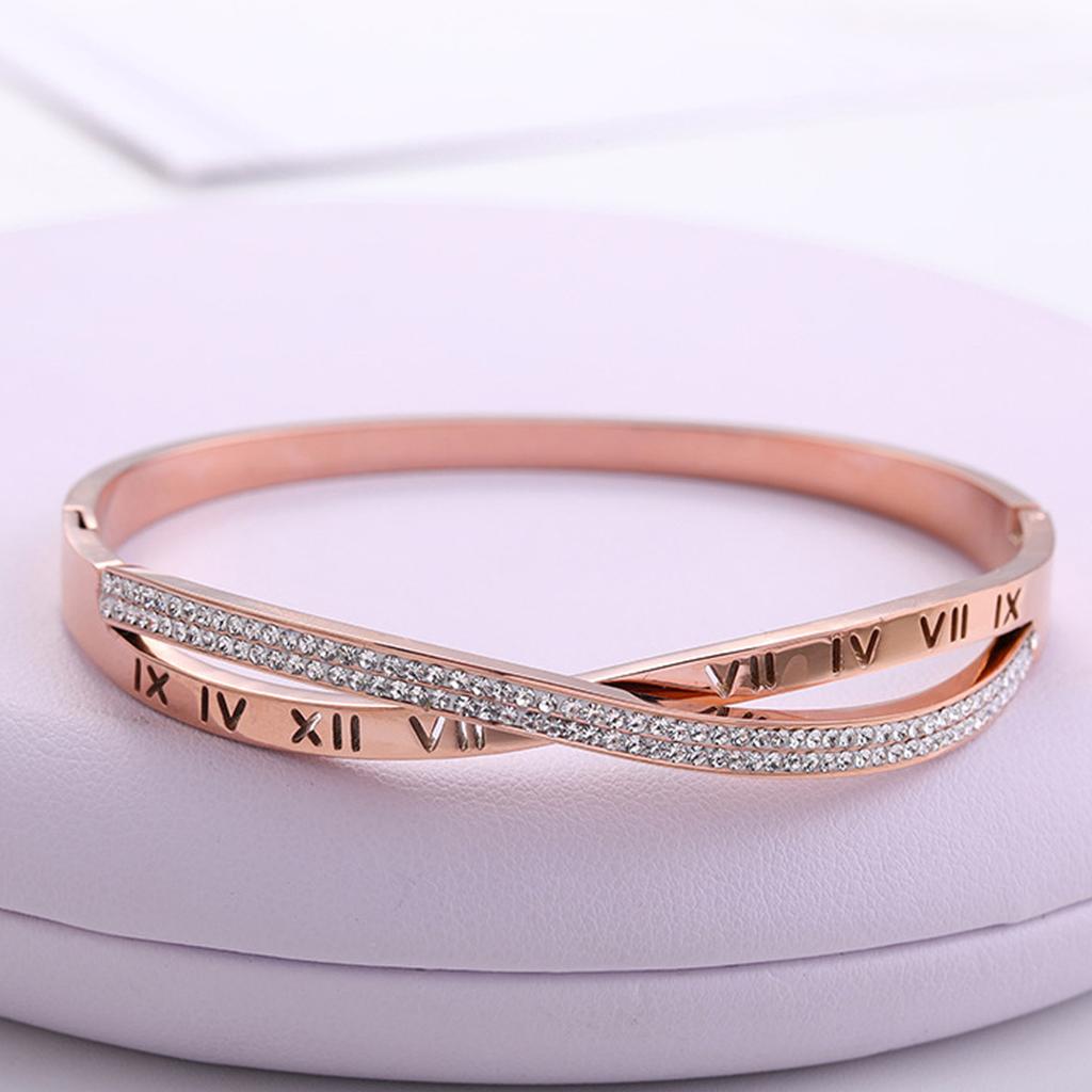 Bracciale versione coreana popolare per il pendolarismo quotidiano bracciale ad apertura a molla semplice bracciale femminile versatile alla moda personalizzato semplice
