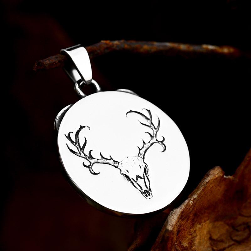Iron Warrior New Viking Pendant Retro Elk Necklace Jewelry