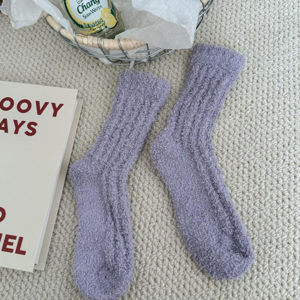 Women's Thick Coral Fleece Warm Mid-Calf Sleep Socks for Autumn and Winter