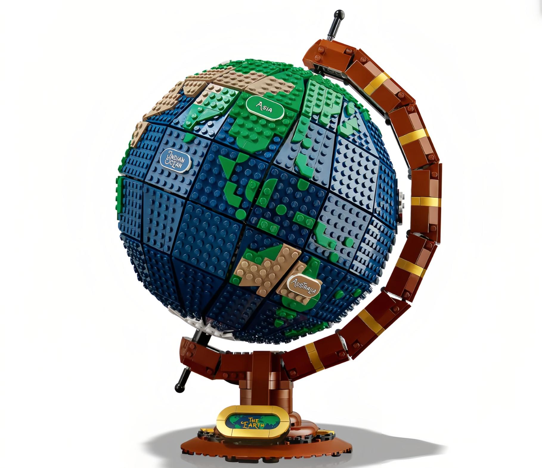 

LEGO Ideas 21332 The Globe – Brand New & Sealed 26cm