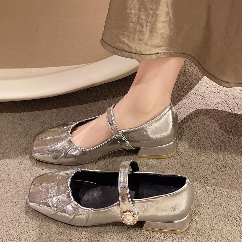 Large size women's shoes 41-43 wide fat feet small fragrant silver Mary Jane shoes summer retro square head with skirt single shoes