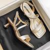 Modische Riemen Anti-Fall-Sandalen für Damen Sommer Französisch Neuer Stil Bequeme Hohe Absätze Offene Zehen Atmungsaktiv Modisch Elegante Sandalen