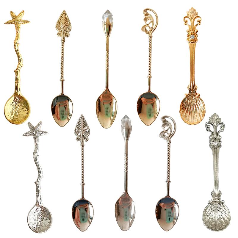 1 ks Kreativní stylová lžička na cukr Delikátní kávová lžička Roztomilá Malá Praktická Míchací Kompaktní lžička Elegantní