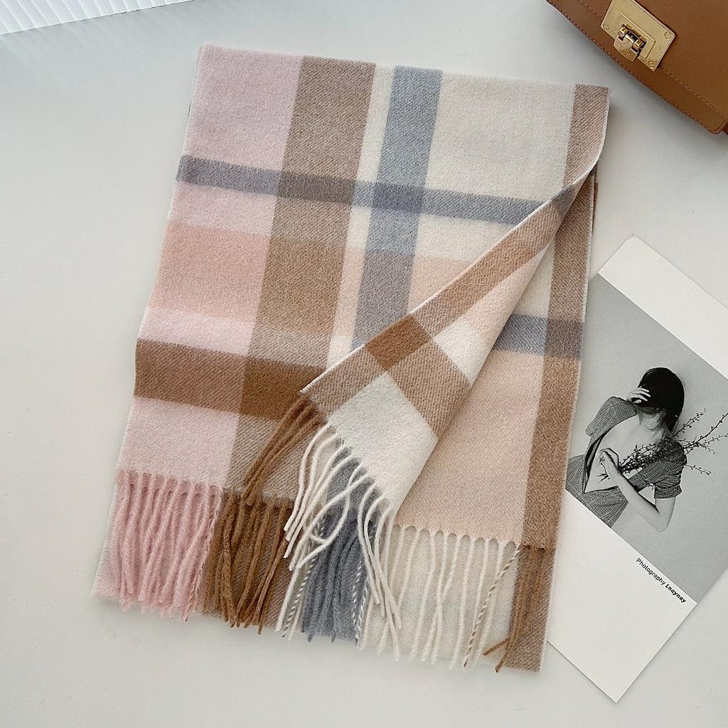 100% Pure Wool Scarf Female Winter Warm Cashmere Shawl Checkerboard Couple Accessory Outdoor Wrap Windproof Scarf