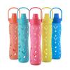 Garrafa de Água Plástica Tritan Portátil Reutilizável 500ml Livre de BPA com Tampa Esportiva para Caminhada e Viagem Outdoor com Logotipo Personalizado ODM