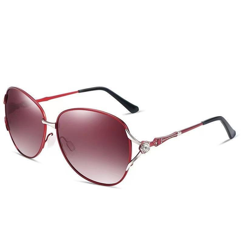 High End Photochromic Sunglasses For Women Driving Glasses Uv Resistant Color Changing Sun Glasses Goggles Men Shades