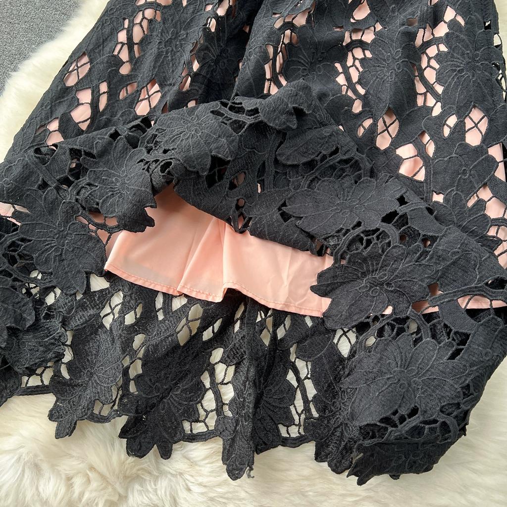 Vysoce kvalitní letní dámské společenské šaty z krajky rozpustné ve vodě