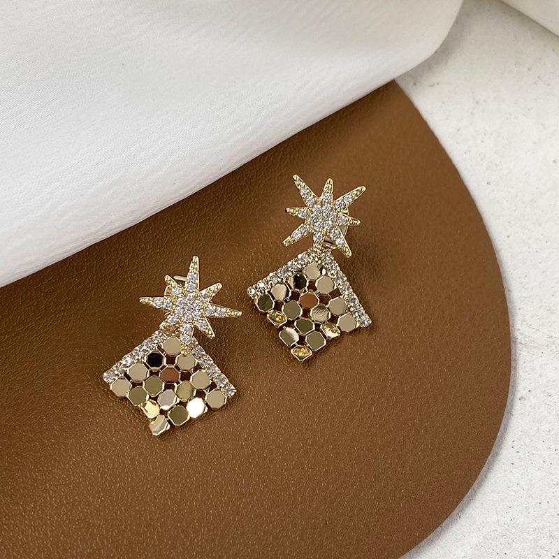 

Eight-Pointed Star Stud Tassel Earrings - Elegant Rhombus Design, Korean Socialite Style золотой