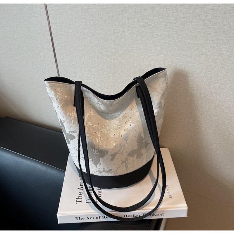 

Canvas bag women s large-capacity new summer versatile shoulder bag rivet premium bucket bag