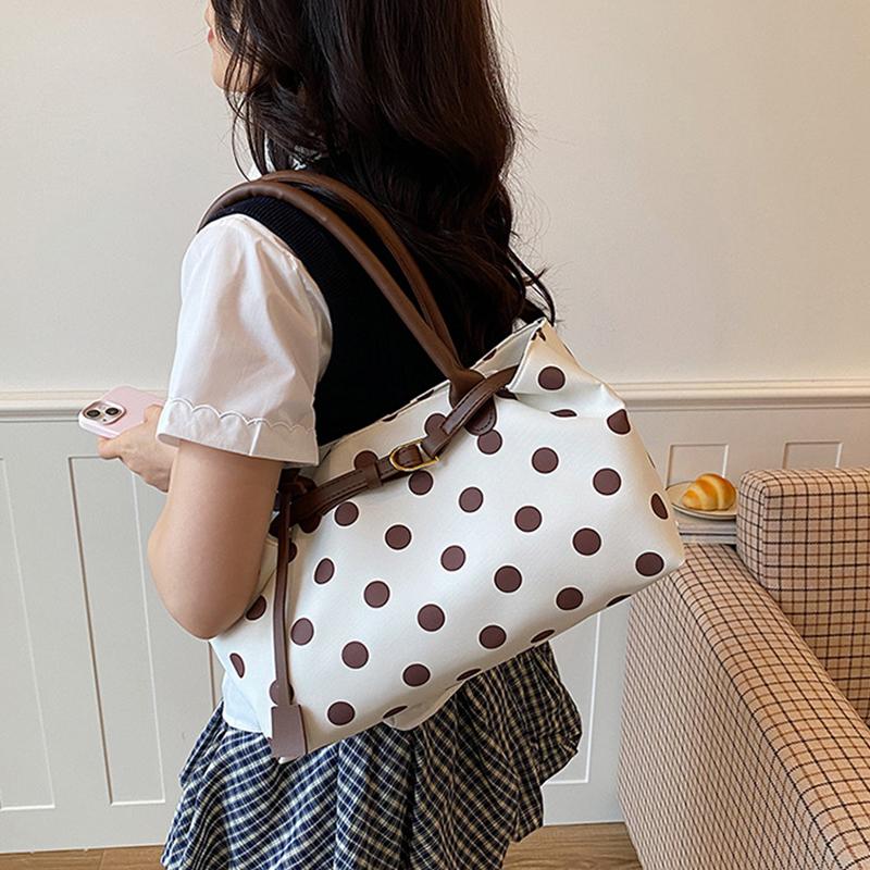 Koreanische Gepunktete Tragetasche mit Gürtelschnallen-Detail Damen Große Kapazität Lässige Umhängetasche Stilvolle Tägliche Pendler Arbeit Handtasche