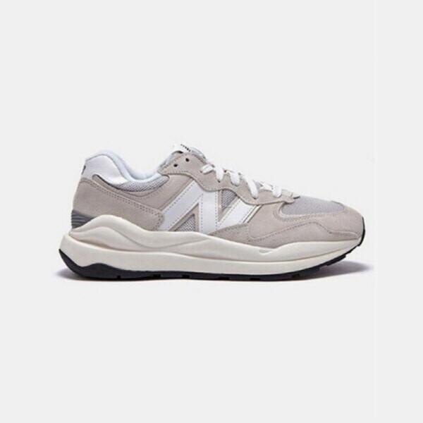 

New Balance Sneakers M5740vpd 220