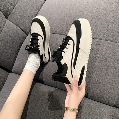 Wiosna 2025 nowe małe białe buty damskie buty casual na platformie wszechstronne sportowe buty damskie wiosenno-jesienne buty typu board buty damskie typu 'dad shoes' tide
