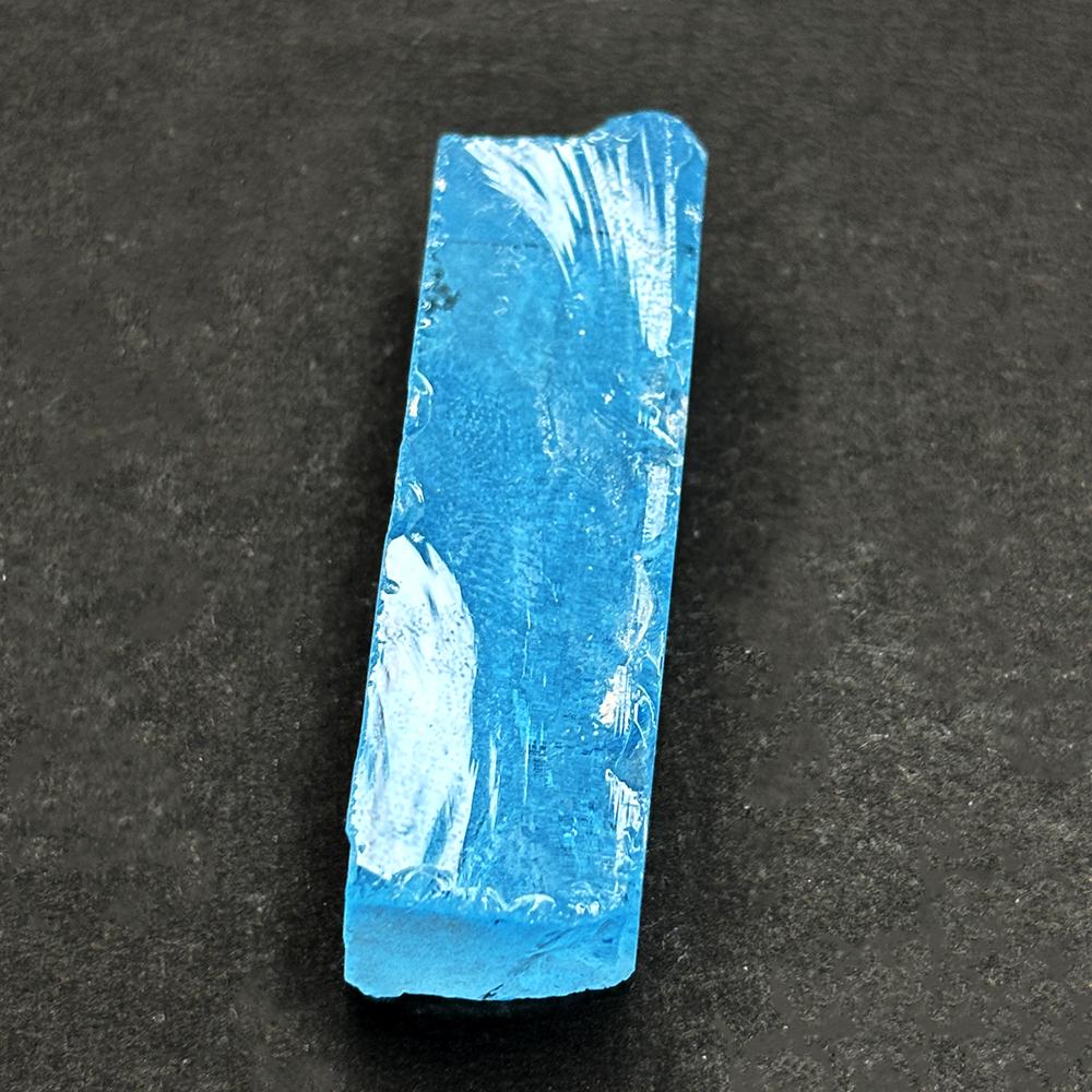 Lab-Created Aquamarine Loose Gemstone 105.23 ct Uncut Raw Rough for Lapidary and Gem Collections