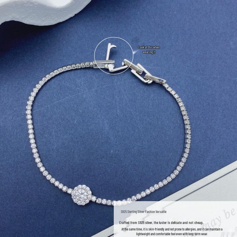 S925 Sterling Silver Zirconia Circle Bracelet: Light Luxury & Versatile Design