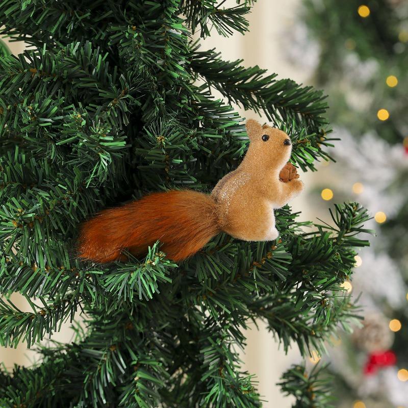 Foam Cartoon Simulation Squirrel Pendants, Christmas Tree Decorations, Scene Arrangement Ornaments, Props