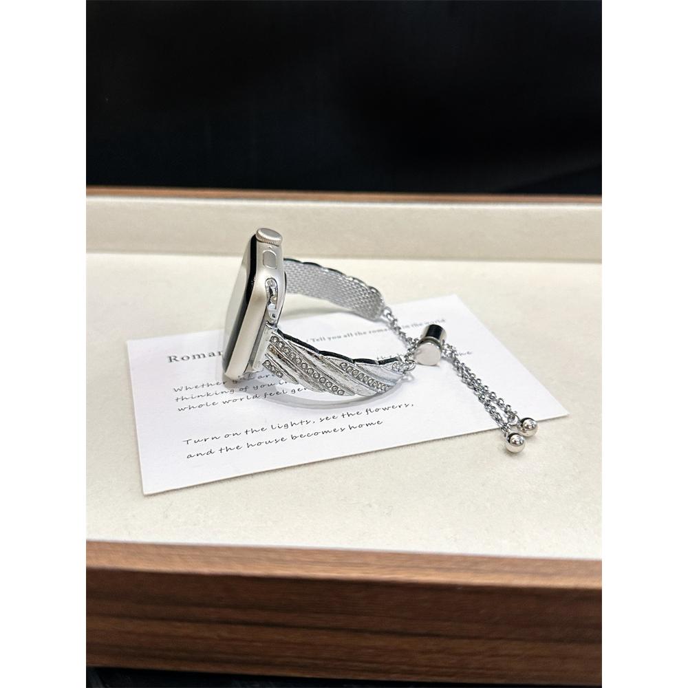 Diagonal Brushed Metal Bracelet Strap Luxury Wristband for Apple Watch 38/40/41/44/45/46/49mm, Compatible with iWatch Series 11 10 9 8 7 SE Ultra