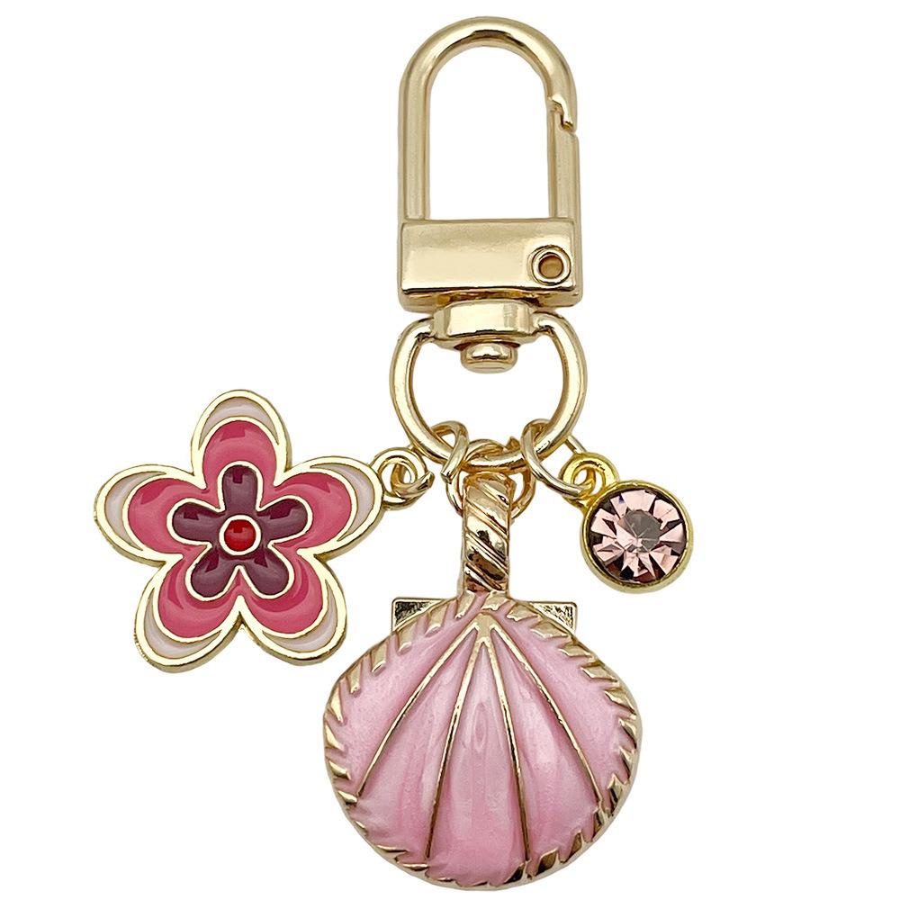 Creative Alloy Seashell and Pearl Keychain Pendant