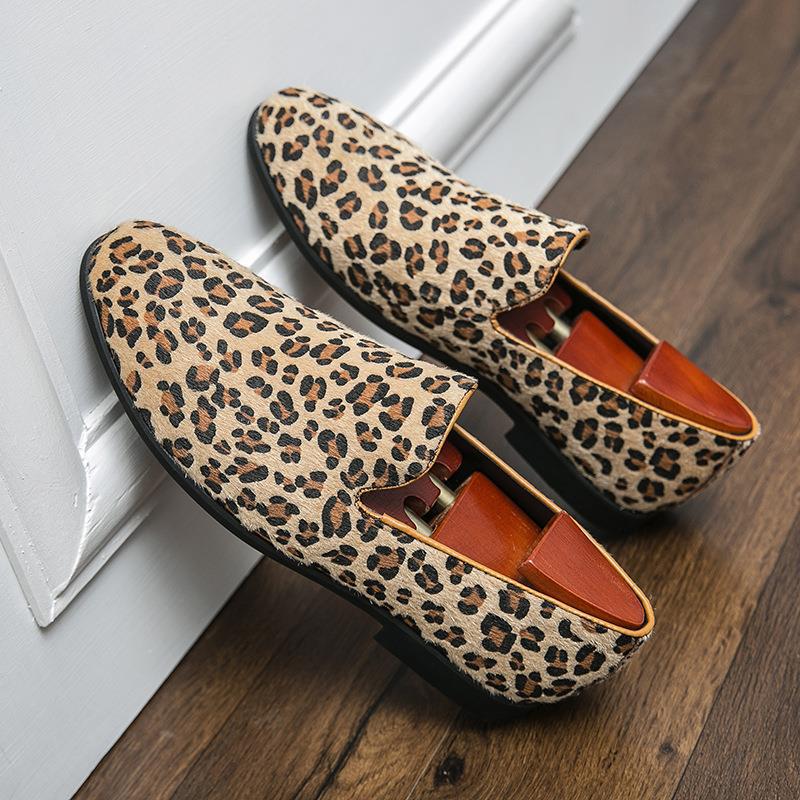 Large size men's leopard print small leather shoes 2025 new British trend foot loafers foreign trade casual men's shoes