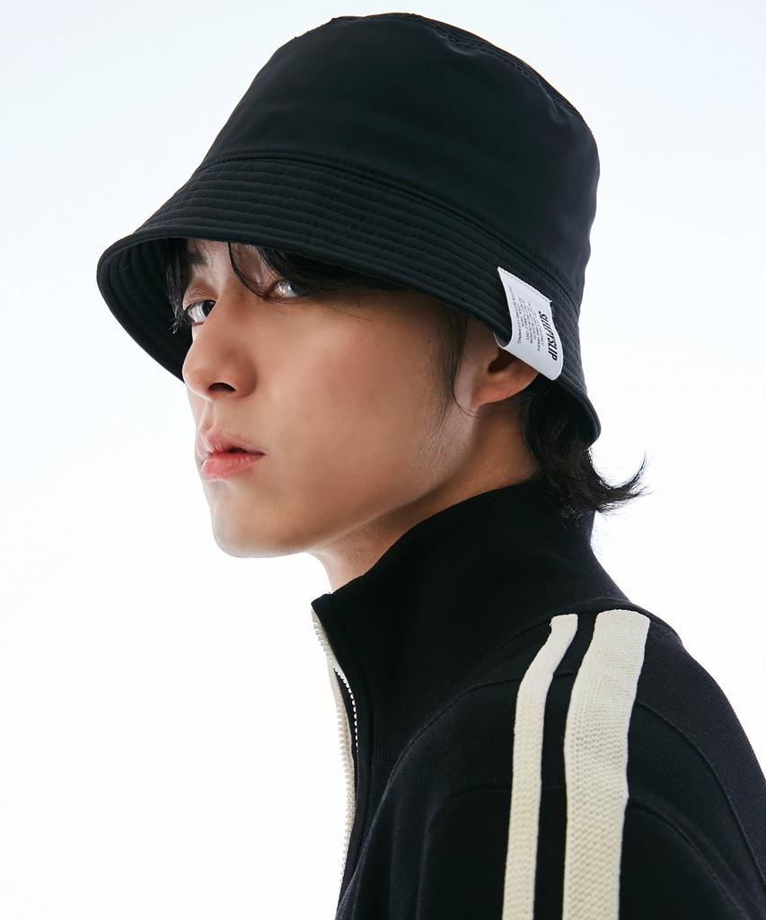 Seullipiseullib Satin Black Bucket Hat