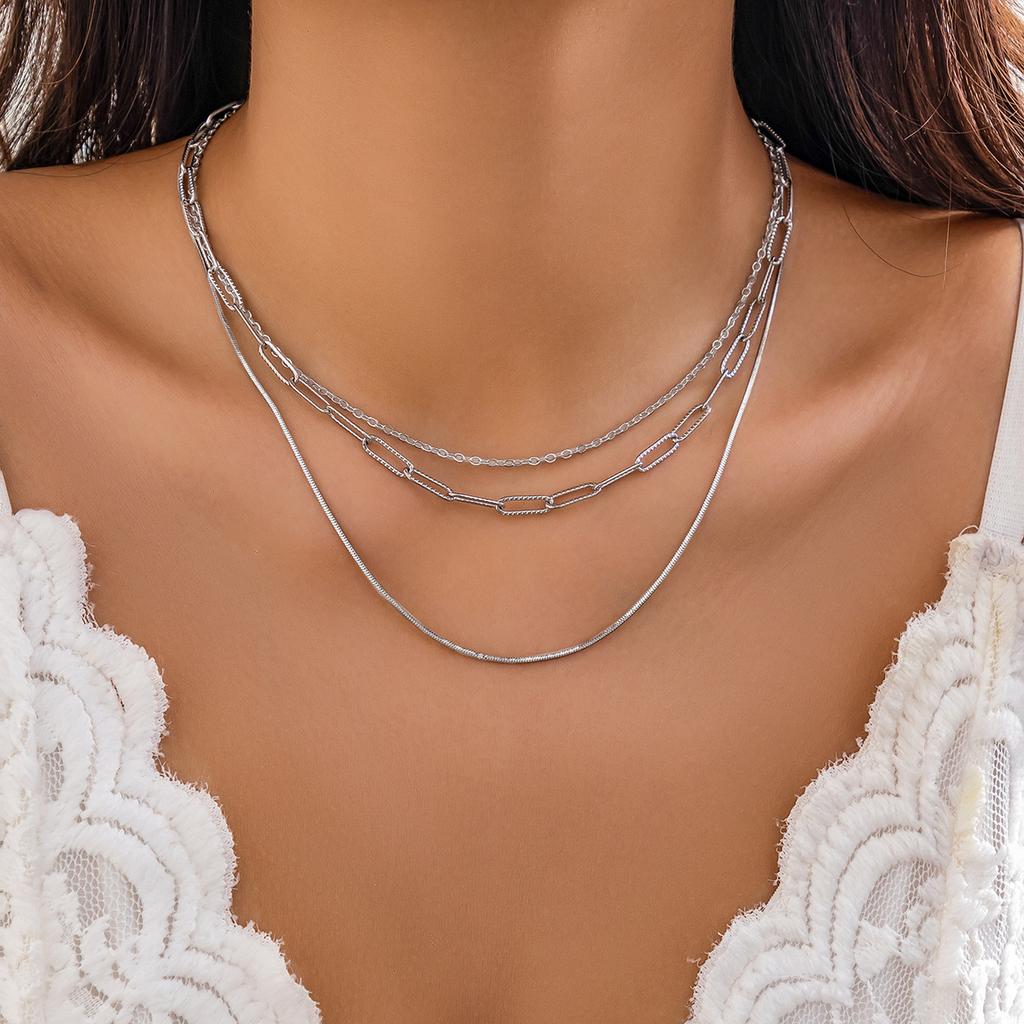 Simple Plain Circle Smooth Surface Personalized Round Tube Necklace Versatile Stacked Wearing Metal Wind Snake Bone Chain Necklace Jewelry