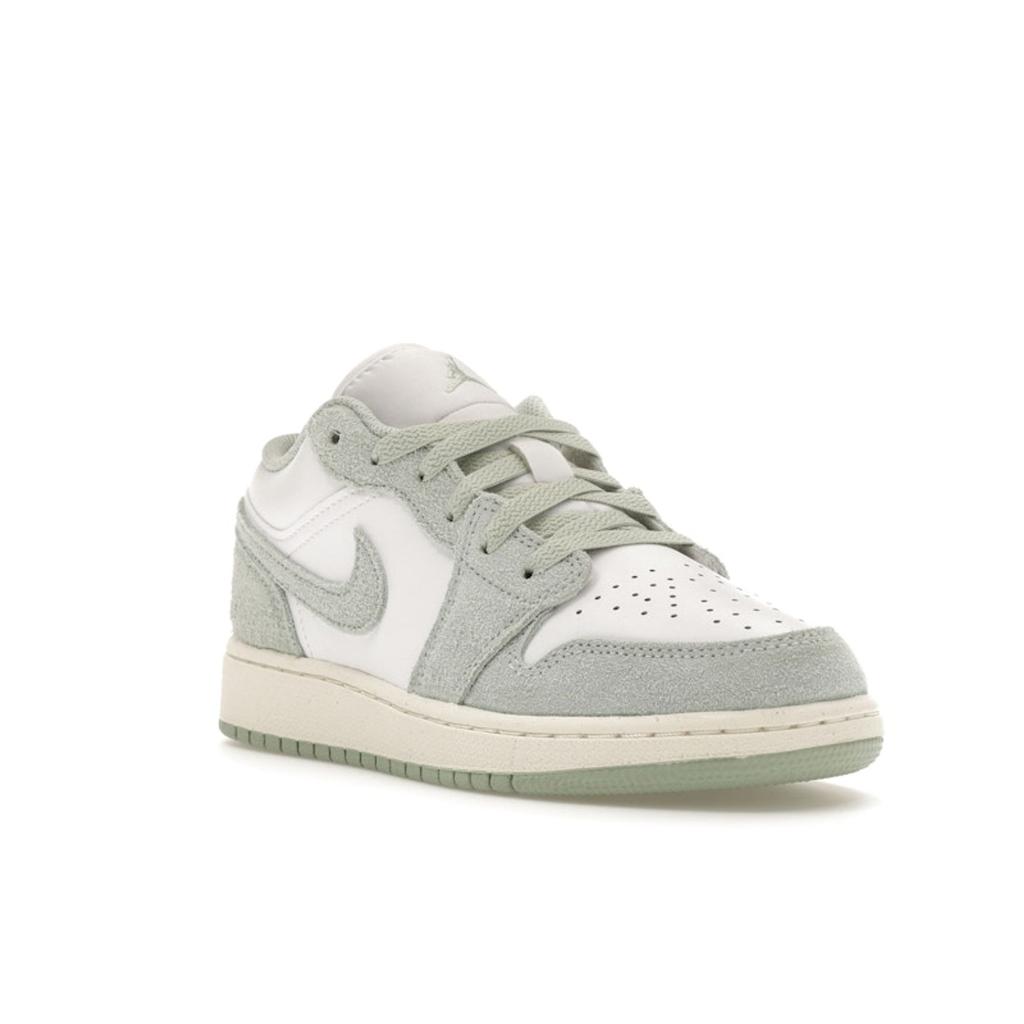 Sneakers Air Jordan 1 Low SE GS Seafoam Bambino Verde Bianco Vela FN9137-131