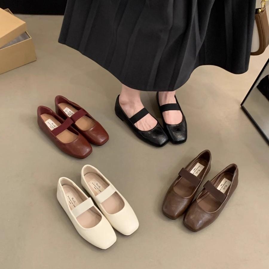 Vintage Square-toed Shallow Single Shoes Women's Spring and Autumn French Casual Ballet Fairy Flat Mary Jane Shoes Are Fashionable and Versatile