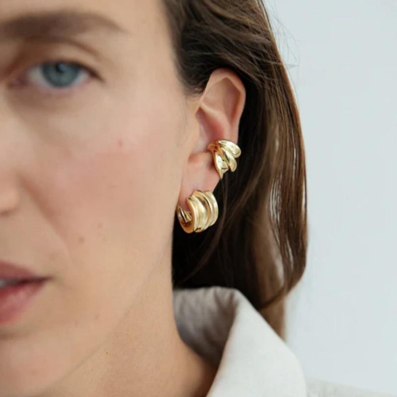 Modische Exquisite Leichte Luxus Vielseitige Ohrringe, Hochwertige Unregelmäßige Metall 18K Gold Plated Echte Goldohrringe.