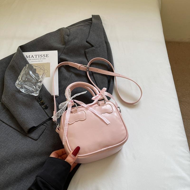 Korea Fashion Portable Bowling Bag Women's 2025 New Simple Versatile Pillow Bag One Shoulder Crossbody Small Square Bag
