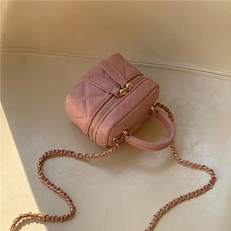 Small Handbag Bag for Women New Mini Crossbody Bag Small Fragrance Diamond Chain Lipstick Red Bag Box Bag