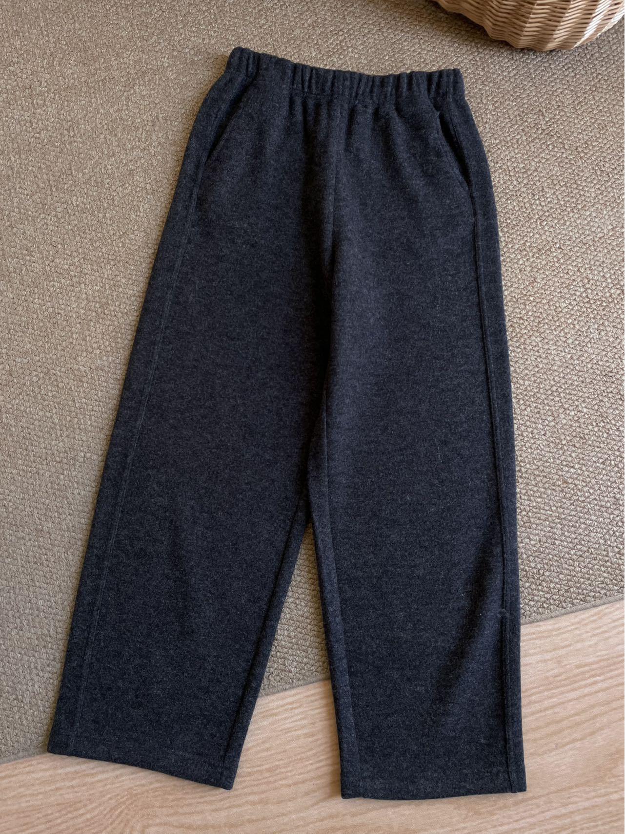 

Autumn/Winter Wool Blend Micro-Arc Loose Fit Pants - Solid, Warm, Fashionable, Casual. Large