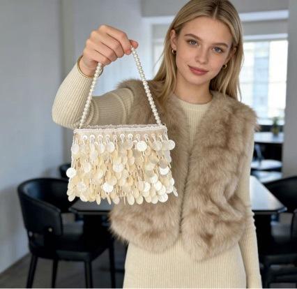 

French Style Pearl Shell Bag, Three-dimensional Mother of Pearl, Gentle and Fairy Like Banquet Bag, Crossbody Bag