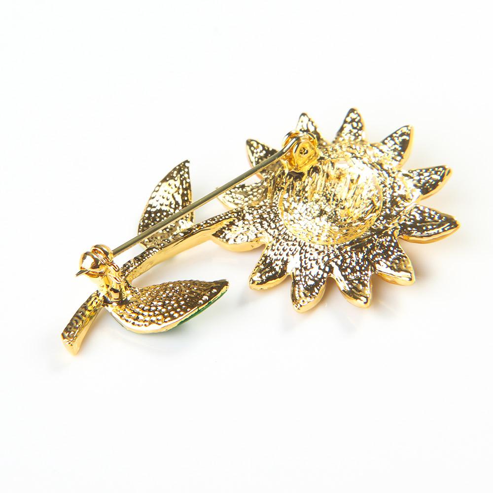 Elegant for Women Fashion Gift Sunflower Plant Jewelry Clothes Accessories Brooch Pin Lapel Pin