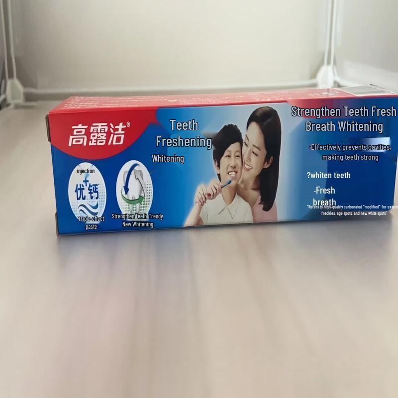 Colgate Strong Teeth & Fresh Breath Toothpaste