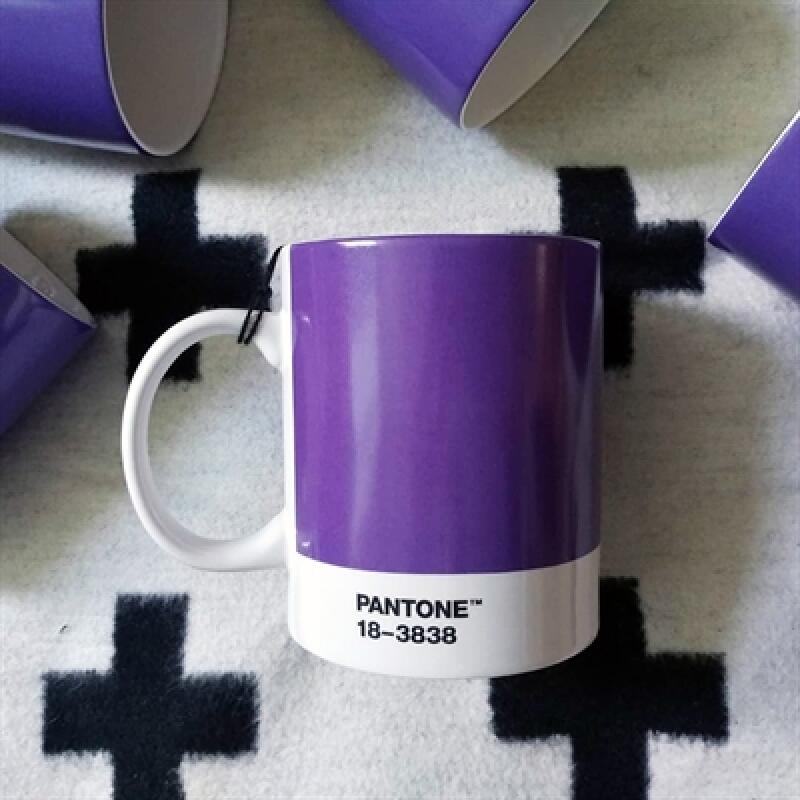 Pantone Mug (Ultra Violet)