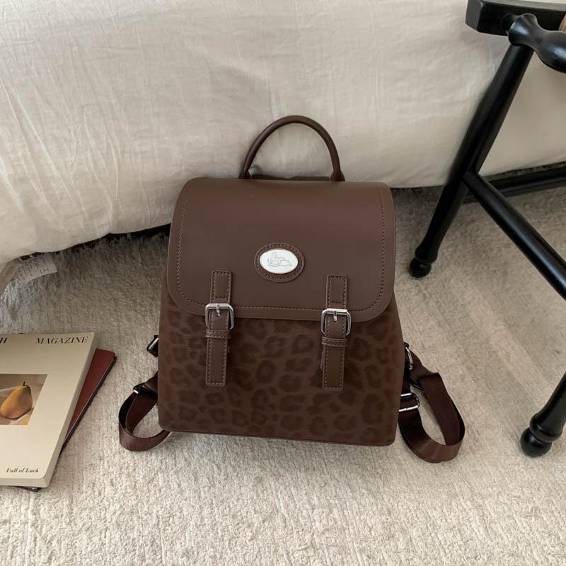 2025 Autumn New Korean Version of Women's Bags Solid Color Girls Backpack Good Development Fashion Casual Simple Contrasting Bag