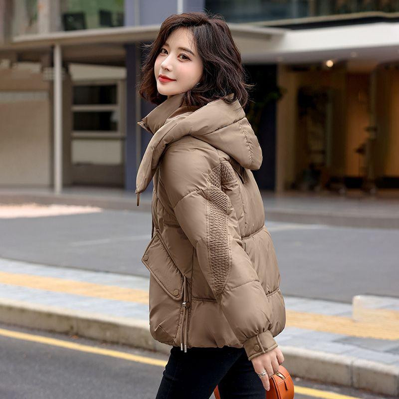 Fashion and Warm: Korean Style Short Coat with Removable Hood for Winter