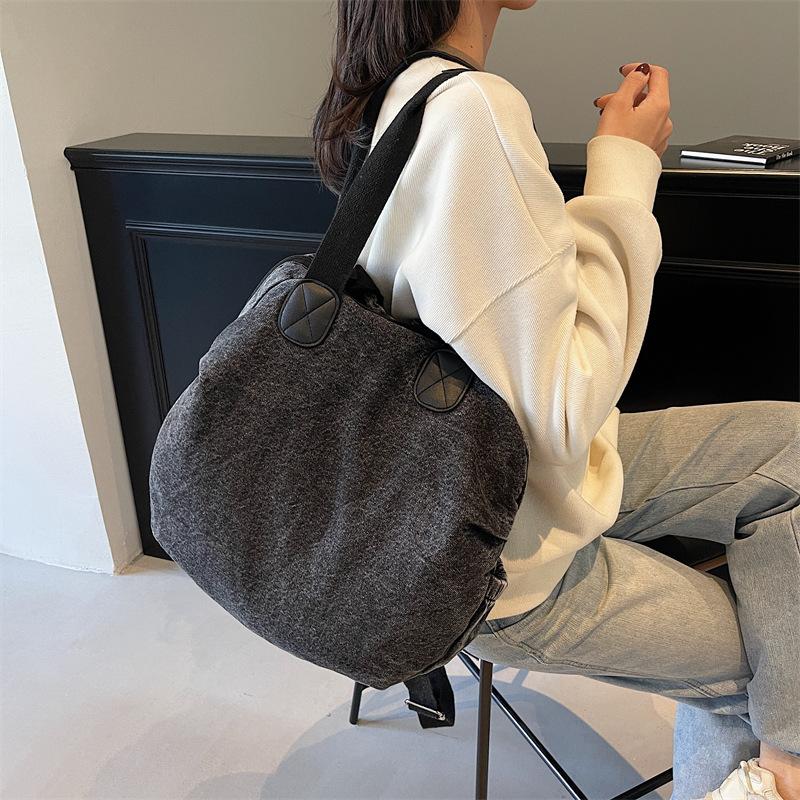 Новая наплечная сумка большой вместимости школьная сумка для отдыха и путешествий рюкзак женский 2025 студенты колледжа выходят ручная сумка-рюкзак чёрный 2298₽