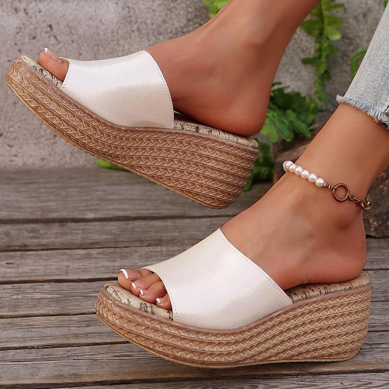 Fashion Sexy Peep Toe White Slippers Women 2025 Summer Chunky Platform Wedges Sandals Women Super High Heel Anti Slip Sandalias Mujer