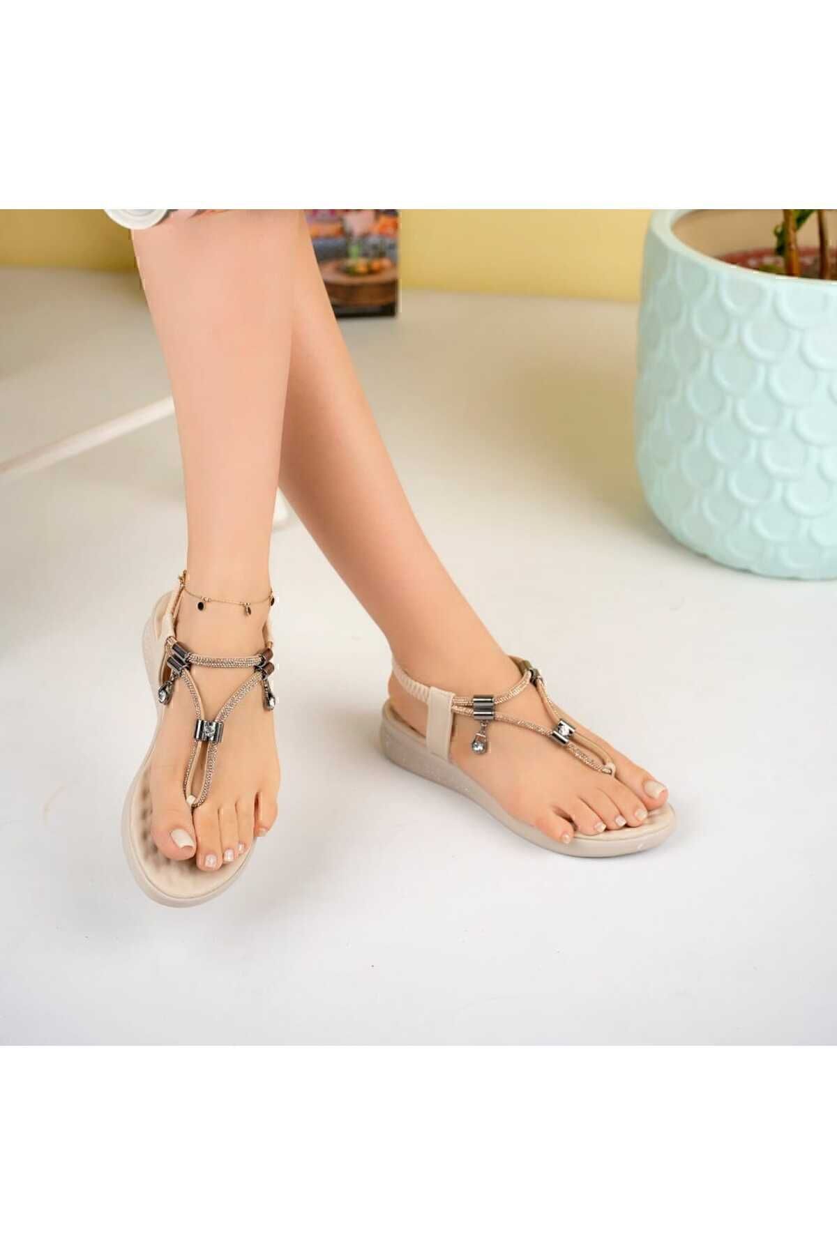 

Sandals with Stones Between the Toes 36, 37, 38, 39, 40 бежевий