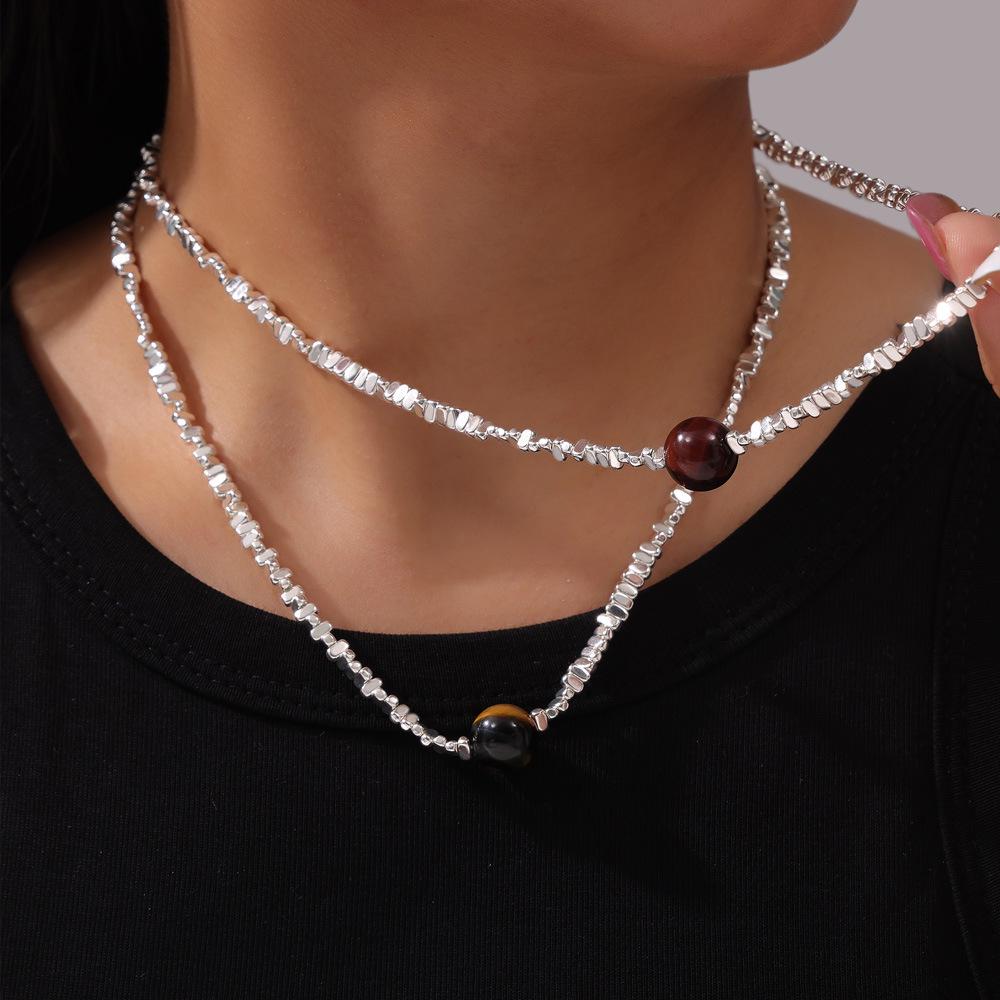 Minimalistyczny koreański naszyjnik z zawieszką z tygrysiego oka z łączonym srebrem próby 925 i designem ze stali tytanowej