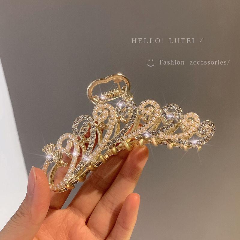 Phoenix Rhinestone Shark Hair Clip: Large Temperament Grip for Women, Korean Style