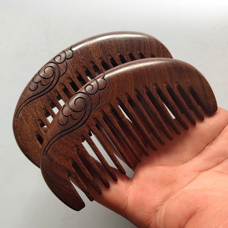 Black Gold Sandalwood Hair Comb for Smooth Ladies' Massage and Hairdressing - Ideal Gift for Girls